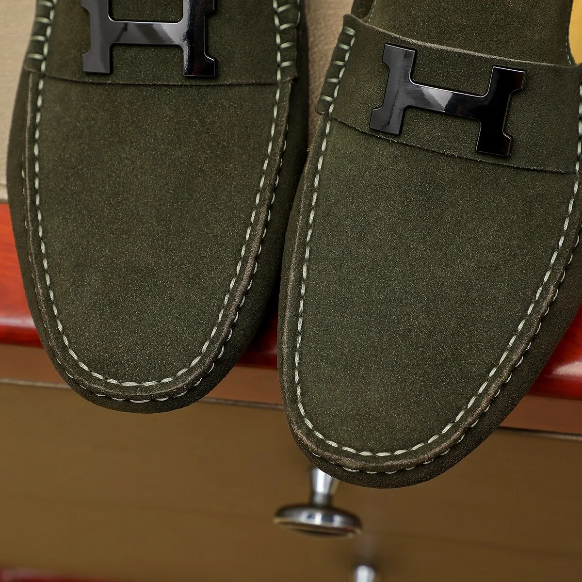 Men's shoes 💰380 🕷🕷【HERMES】Same style at Hermès counters 🇨🇳 Classic slip-on shoes 1:1 mold opening 💯 Original quality 🍓 Made of imported first-layer cowhide 🍅 pigskin lining 🌶🌶 Super high-end men's leather shoes 🇨🇳 Solid and stable, very special 🍇 Color, code number 38-44 (45.46/47 customized)...